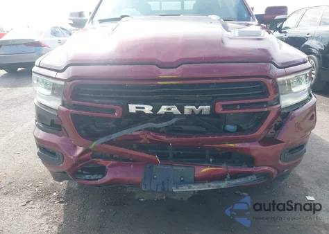 2020 Ram 1500 Laramie 4X4 5'7 Box z USA, uszkodzony, nr VIN 1C6SRFJT4LN365581